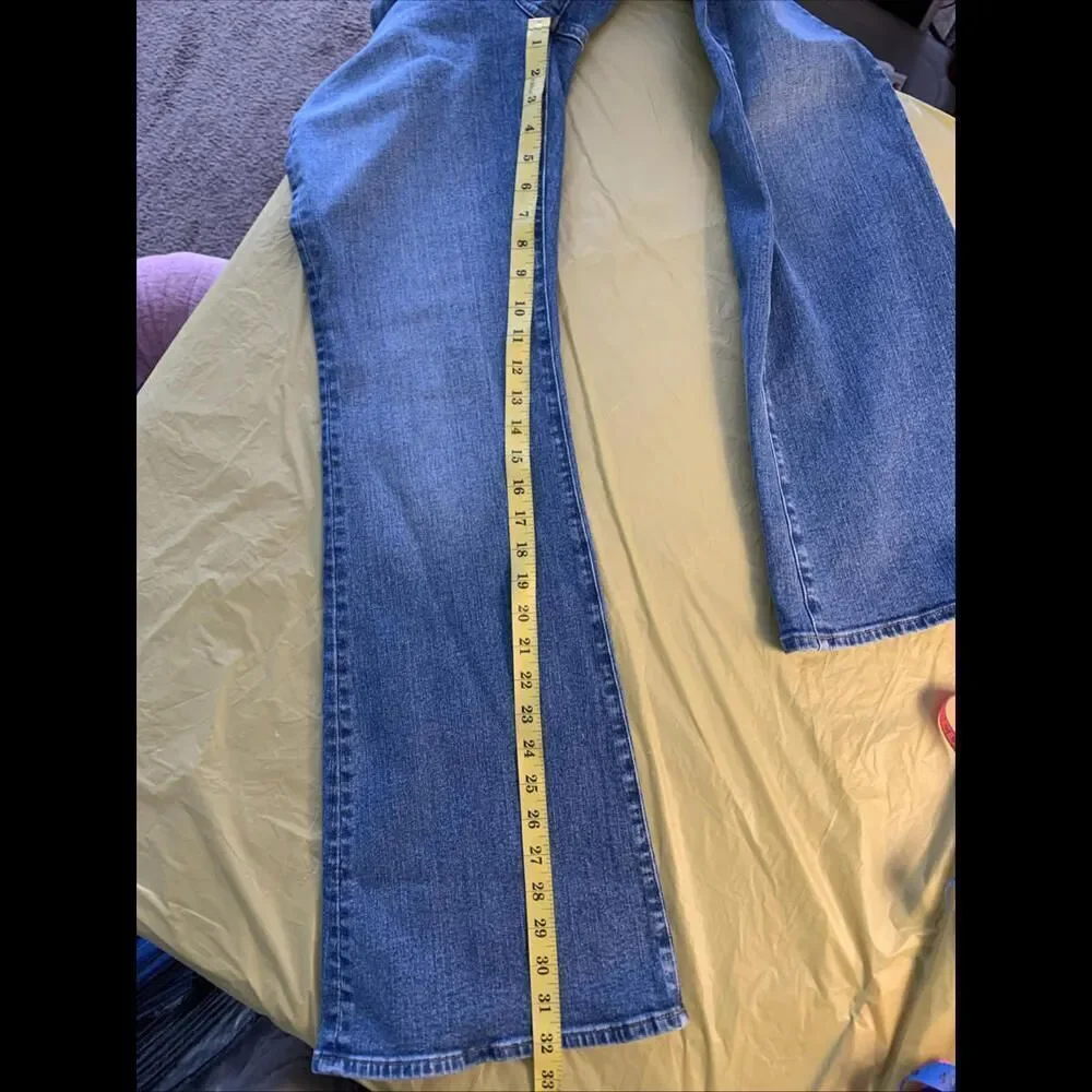 Madewell Blue Flare Jeans - Picture 6 of 6